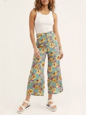 Flynn Skye Tanner Pants Wide Leg Floral Crop Green Yellow Small Size Medium